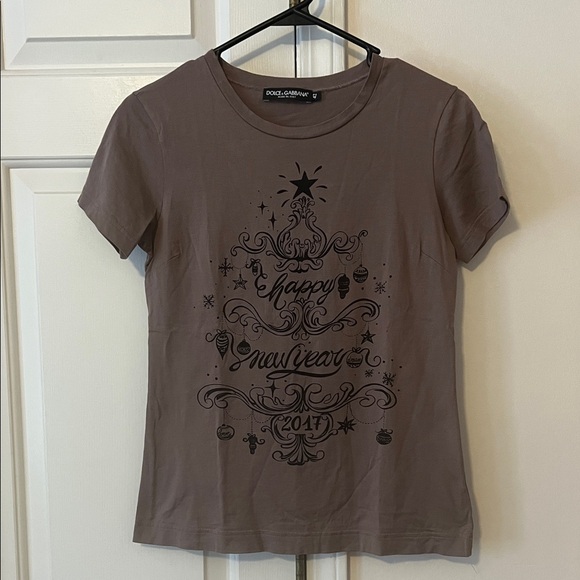 NWOT Dolce & Gabbana tshirt size EU 42 - Picture 1 of 4